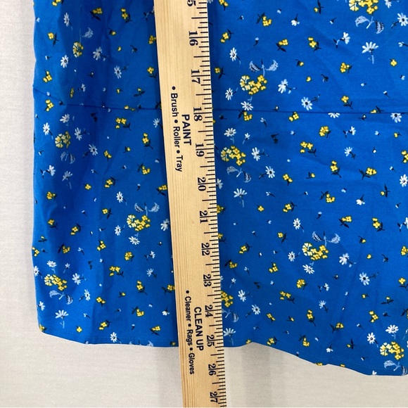 New Ann Taylor Blue Ditsy Floral Wrap Short Sleeve Top Medium - Picture 6 of 10